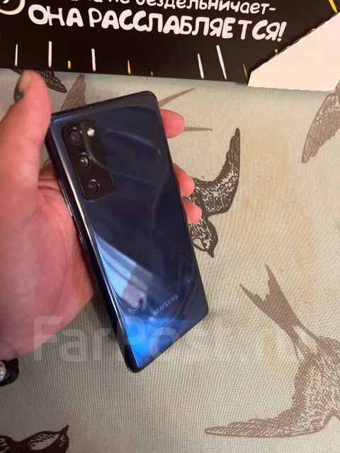 Samsung Galaxy S20 FE. �/� ����