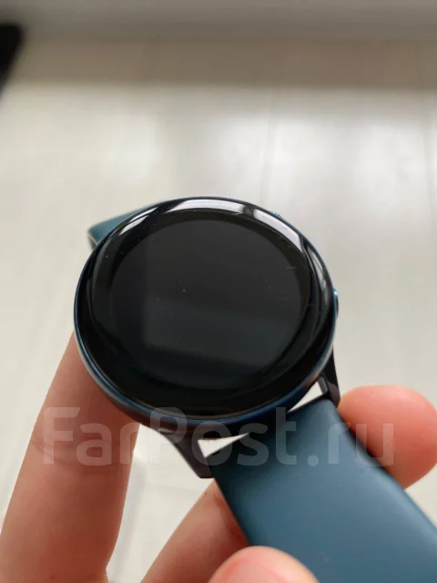 Samsung Galaxy Watch Active. GPS, NFC ����