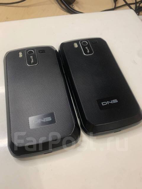 DNS S4502. �/�, ������, 3G, Dual-SIM ����