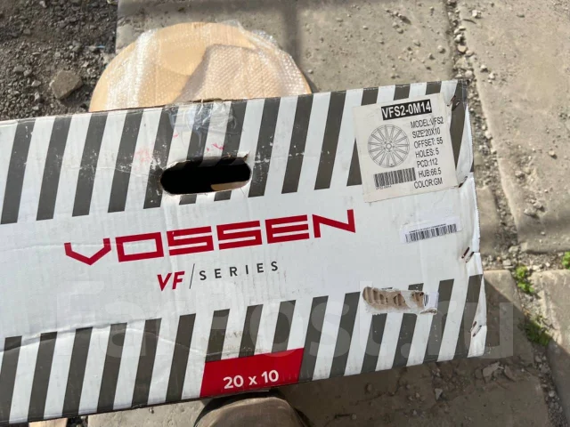 Vossen VFS-2. 10.0x20", 5x112, ET55, �� 66,6���. ����