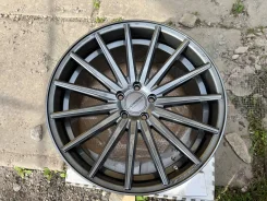 Vossen VFS-2. 10.0x20", 5x112, ET55, �� 66,6���. ����