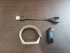 Xiaomi Mi Band 3. IP68 ����