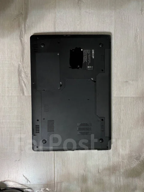 DEXP Atlas. 15.6", 2,4����, ��� 4 ��, ���� 500���, WiFi: 1, Bluetooth: 1 ����