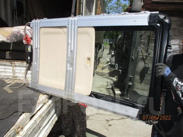 Не закрывается люк на субару