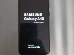 Samsung Galaxy A40. �/� ����