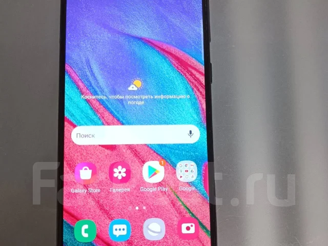 Samsung Galaxy A40. �/� ����