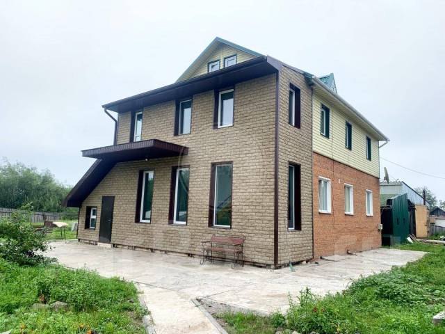 Продам дом Крымская 12, центральный, 1 000 кв. м. 250,0 кв. м .