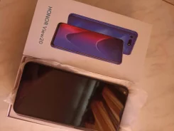 Honor View 20. �/� ����