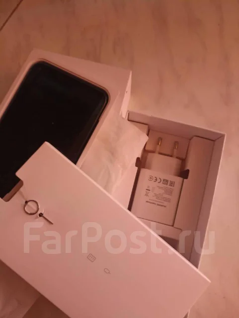 Honor View 20. �/� ����
