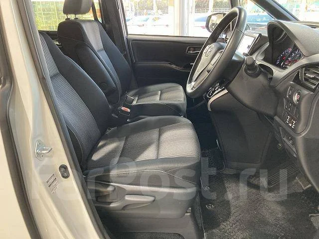 Toyota Voxy. ��������, ��������, 2.0, ������, 27����. ��, �/�. ��� ����� �� ������������ ����
