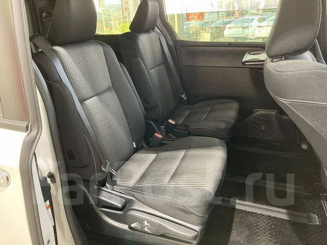 Toyota Voxy. ��������, ��������, 2.0, ������, 27����. ��, �/�. ��� ����� �� ������������ ����
