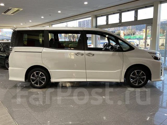 Toyota Voxy. ��������, ��������, 2.0, ������, 27����. ��, �/�. ��� ����� �� ������������ ����