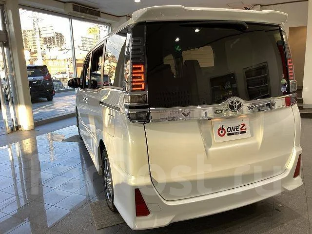 Toyota Voxy. ��������, ��������, 2.0, ������, 27����. ��, �/�. ��� ����� �� ������������ ����
