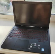 Asus TUF Gaming FX504GE. 15.6", 2,3����, ��� 12 ��, ���� 256���, WiFi: 1, Bluetooth: 1, ����������� �� 20��. ����