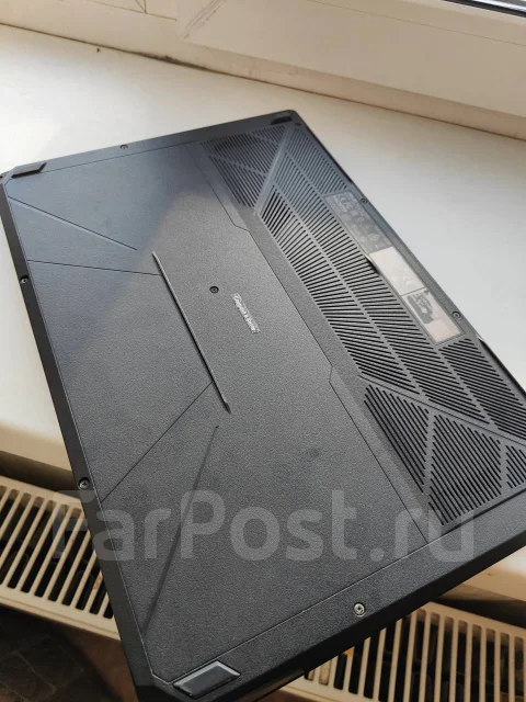 Asus TUF Gaming FX504GE. 15.6", 2,3����, ��� 12 ��, ���� 256���, WiFi: 1, Bluetooth: 1, ����������� �� 20��. ����