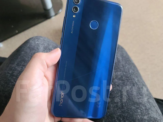 Honor 8X. �/�, �����, NFC ����