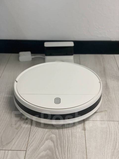 Робот-пылесос Xiaomi Mi Robot Vacuum- Mop Essential белый, б/у, в ...