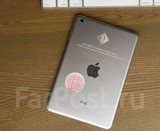Apple iPad Mini 3 ����