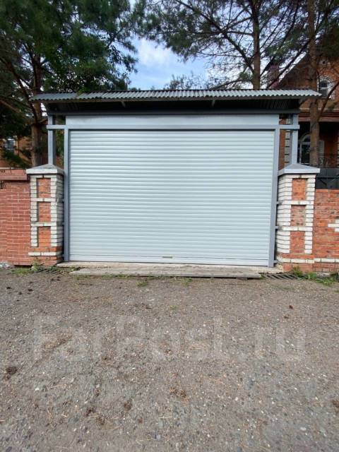 Изготовление, монтаж, ремонт откатных и секционных ворот в Хабаровске