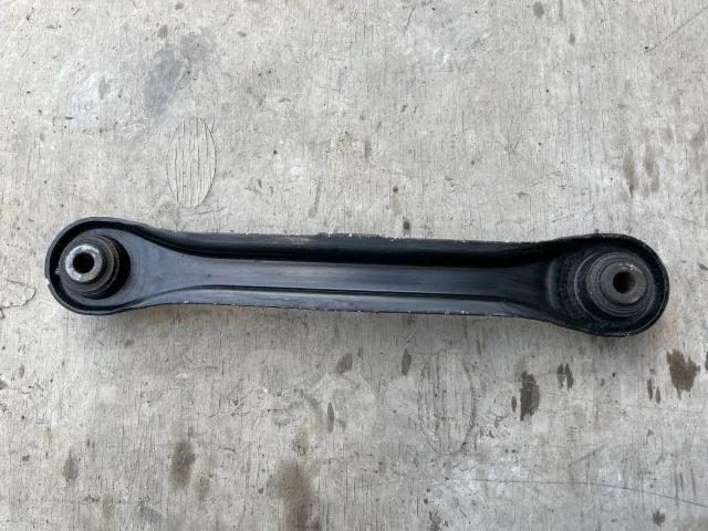 ����� ������ ����������� Mazda CX-7 EG2128500B ����