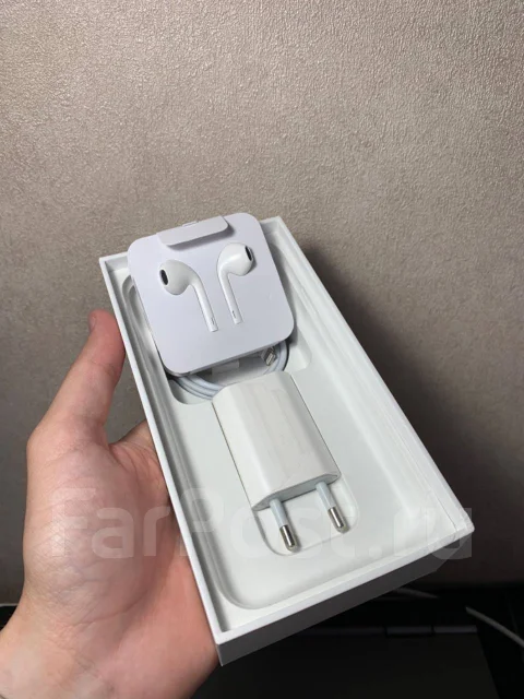 Apple iPhone Xr. �/�, �����, 4G LTE, 5G, Dual-SIM, NFC ����