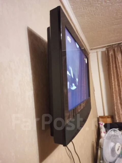 Thomson. LCD (��) ����
