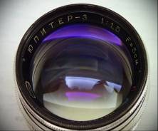 Sony. ������� ������� 40.5 �� ����