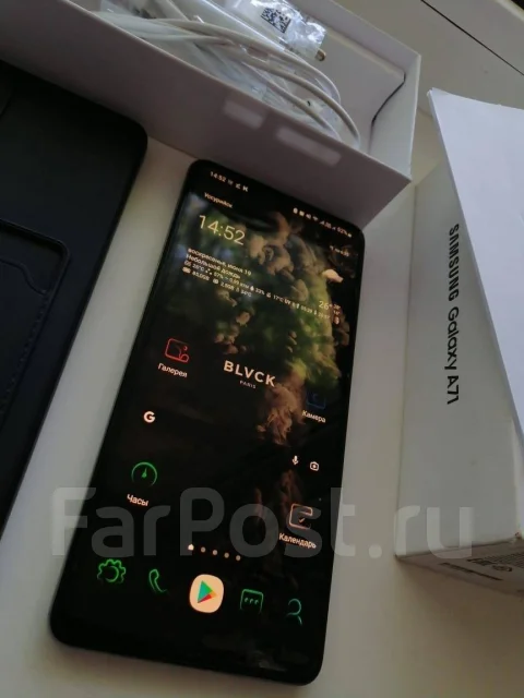 Samsung Galaxy A71. �/�, �����, 3G, 4G LTE, NFC ����