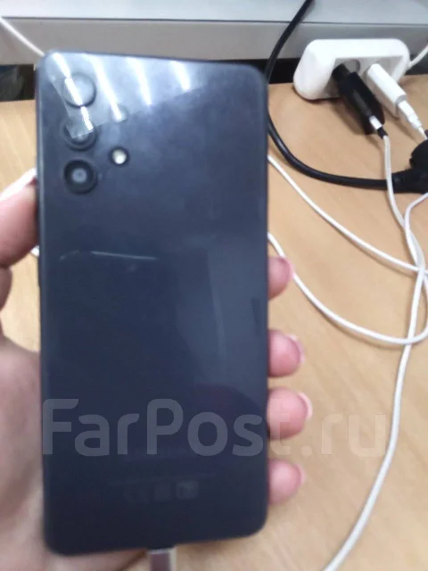 Samsung Galaxy A32. �/� ����