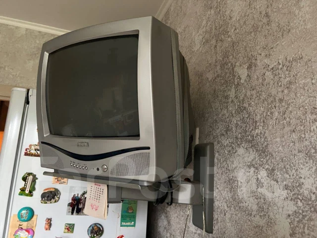 Akai ����