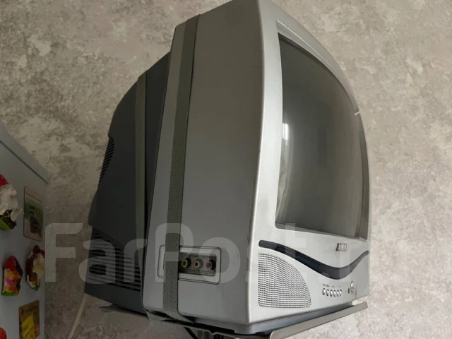 Akai ����