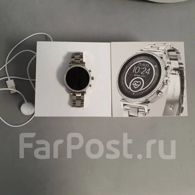 Michael Kors ����