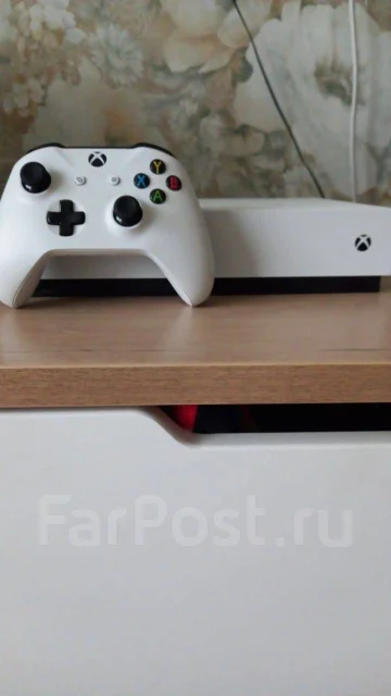 Microsoft Xbox One S ����