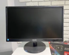 Philips. 21.5" ����