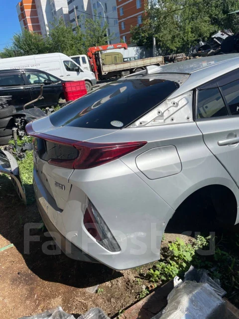 Toyota Prius PHV. ZVW52, 2ZR ����