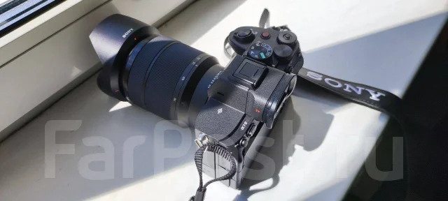 Sony Alpha ILCE-7 IV. 20 � ����� ��, ���: 14� � ����� ����