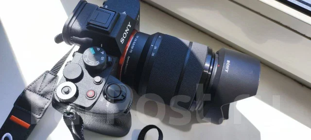 Sony Alpha ILCE-7 IV. 20 � ����� ��, ���: 14� � ����� ����