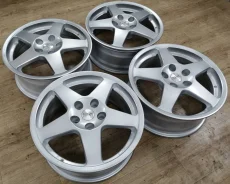 OZ Racing Crono III. 7.0x17", 5x114.3, ET40, �� 66,1���. ����