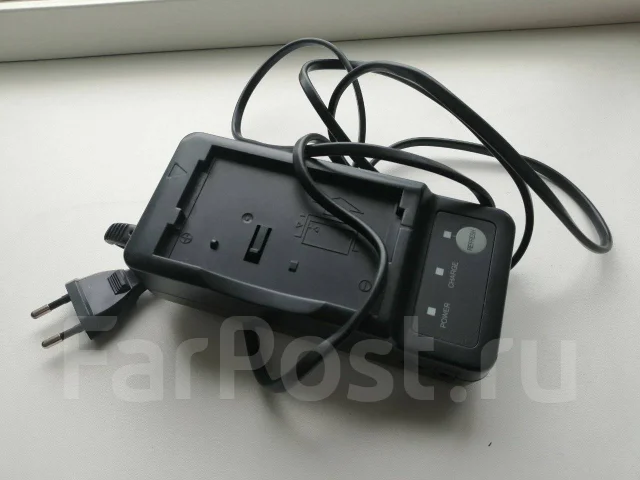 Hitachi VM-E228E. � ���������� ����