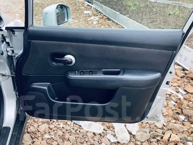 Nissan Tiida. �������, 4wd, 1.5 (109��.�.), ������, 158 000����. �� ����