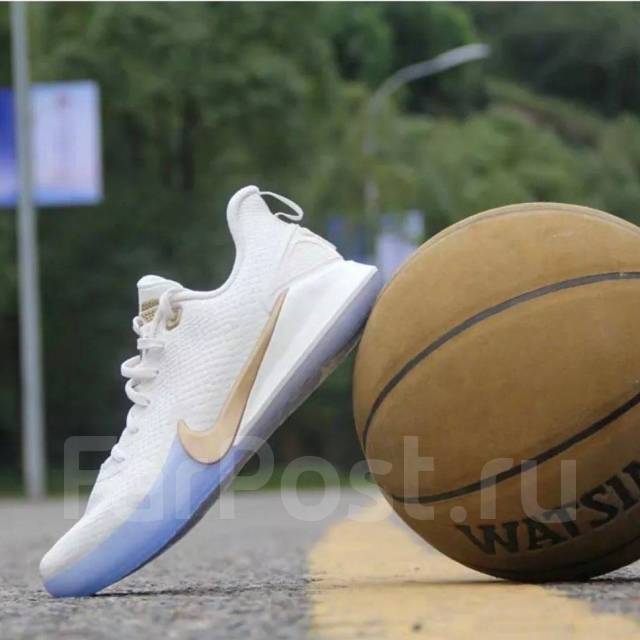 Nike Mamba Focus 41 42 8 200