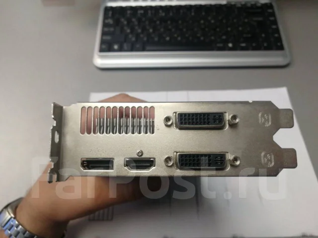Radeon HD 5770 ����