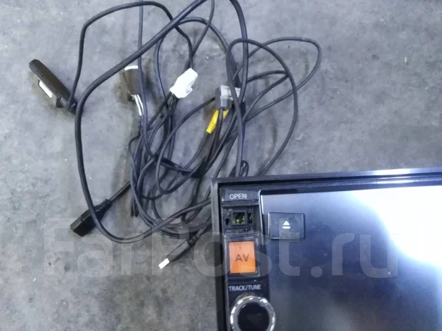 Clarion MC313D-W ����