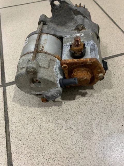 ������� Toyota Avensis 2002 ���� 2810028010 ����