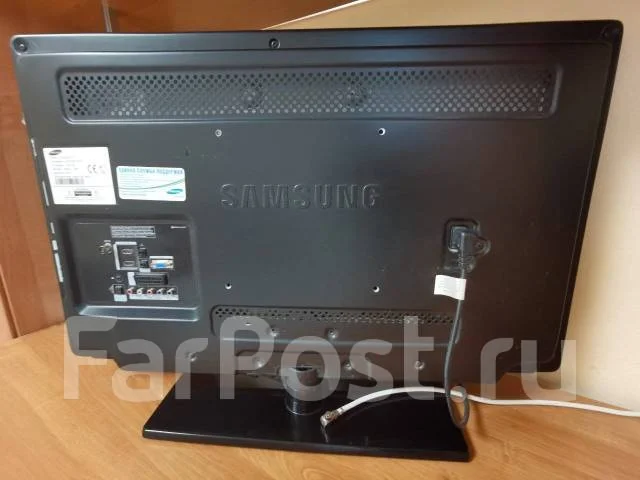 Samsung LE32C530. LED ����