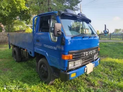 Toyota ToyoAce ����