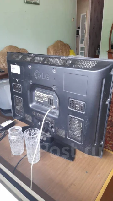 LG 32PC53. LED ����