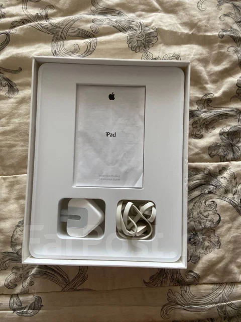 Apple iPad 3. 9.7 ������, ������ 16 �� ����