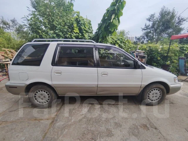 Mitsubishi Chariot. ��������, 4wd, 2.0 (135��.�.), ������, 224 000����. �� ����