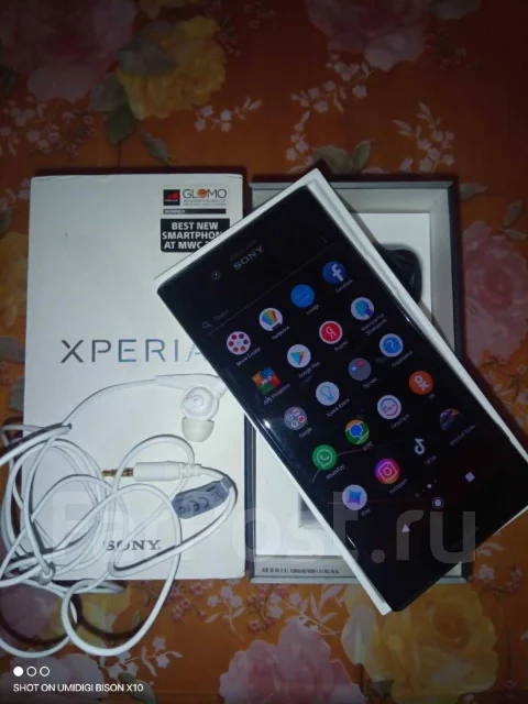 Sony Xperia XZ Premium. �/�, ������, 3G, 4G LTE, Dual-SIM, ����������, NFC ����